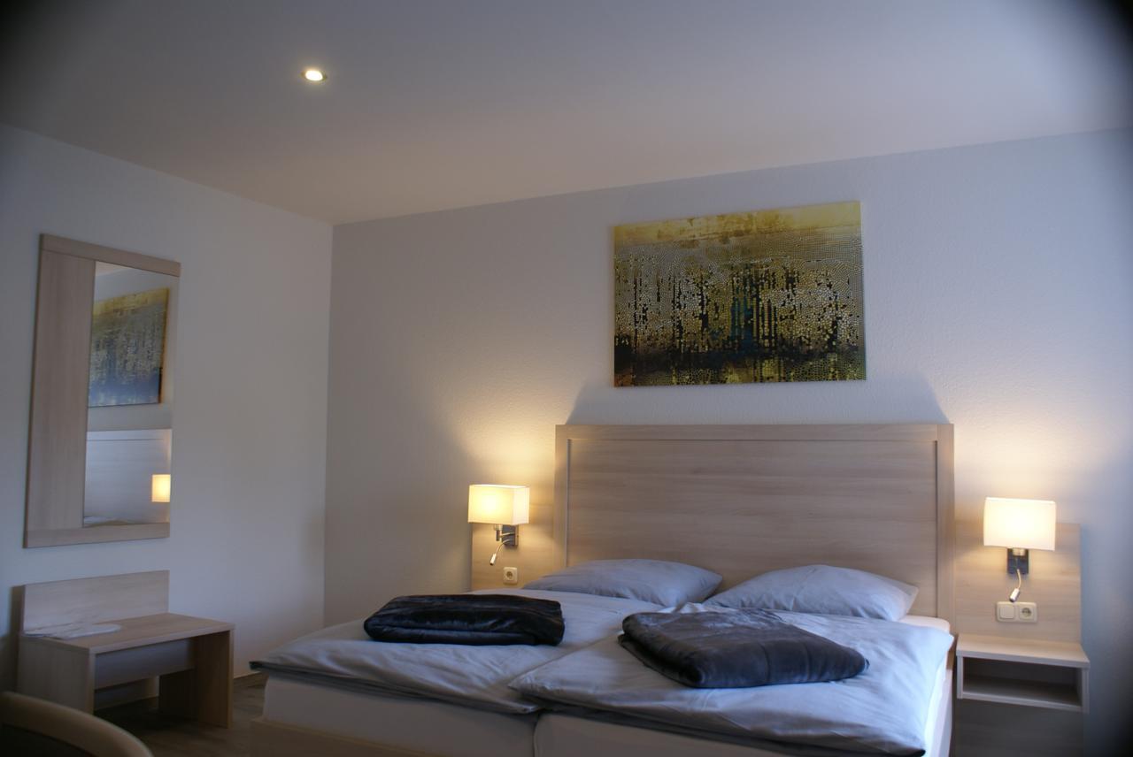 Boffzen Hotel Garni Alte Post מראה חיצוני תמונה